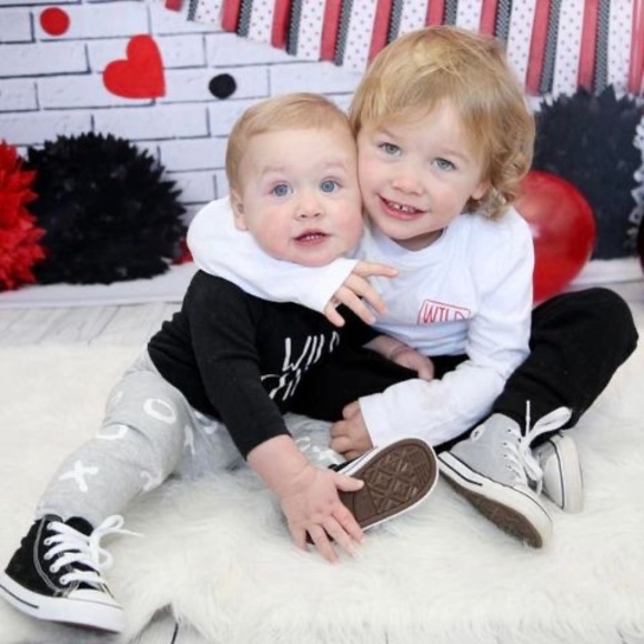 Meet your Posher, Lish - Picture 1 of 1